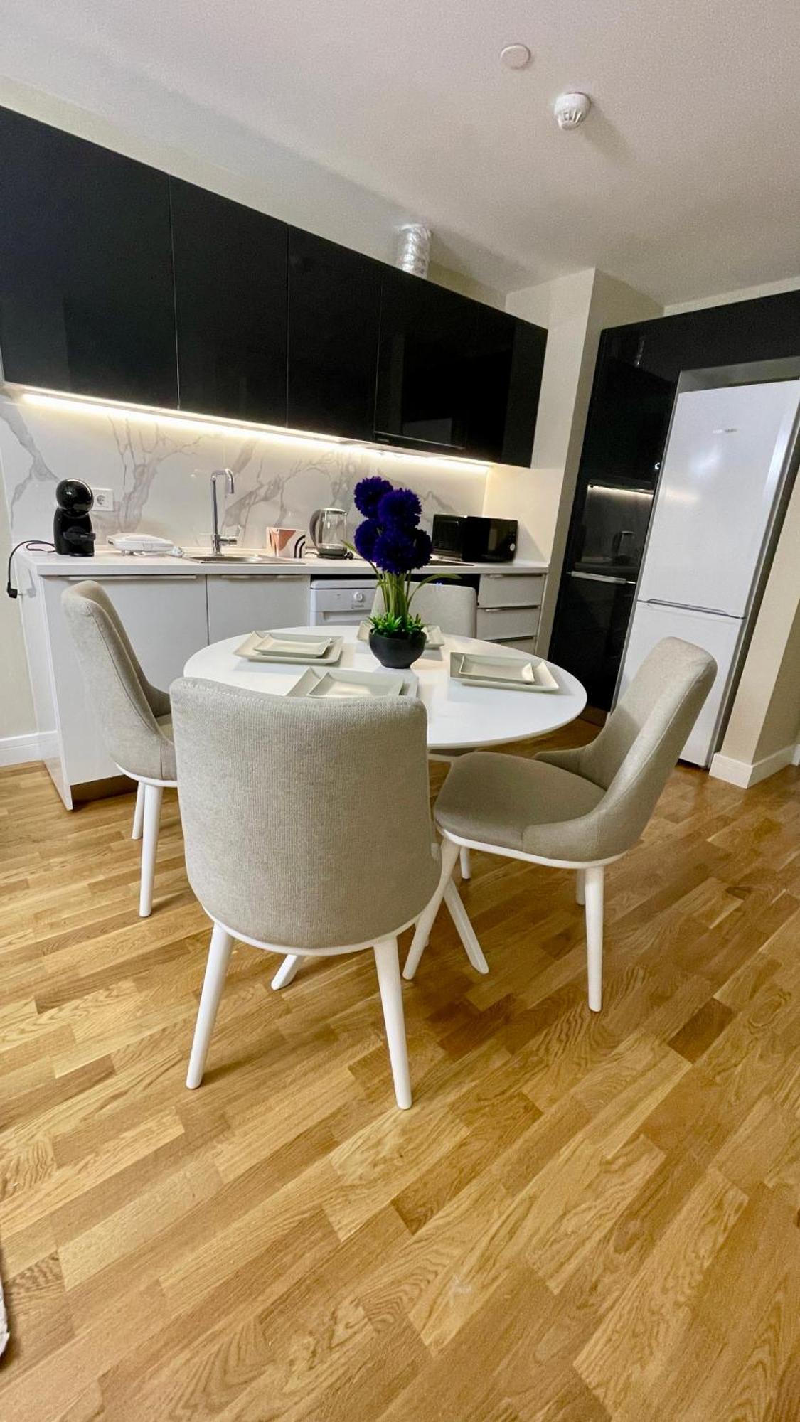 Diamond Of Skopje Luxury Apartment 18Th Floor Buitenkant foto